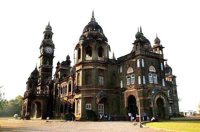 Laxmi Vilas Palace