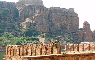 Shri Renuka Mata Mandir, Mahur: Famous Sacred Pilgrimage in Maharashtra ...