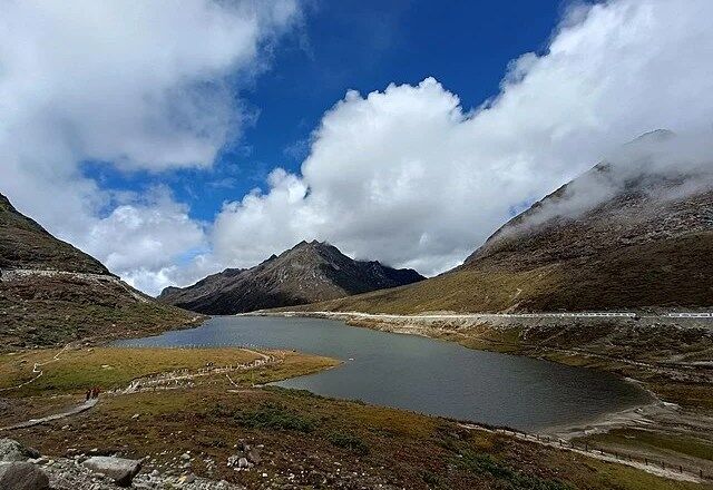 Sela Lake
